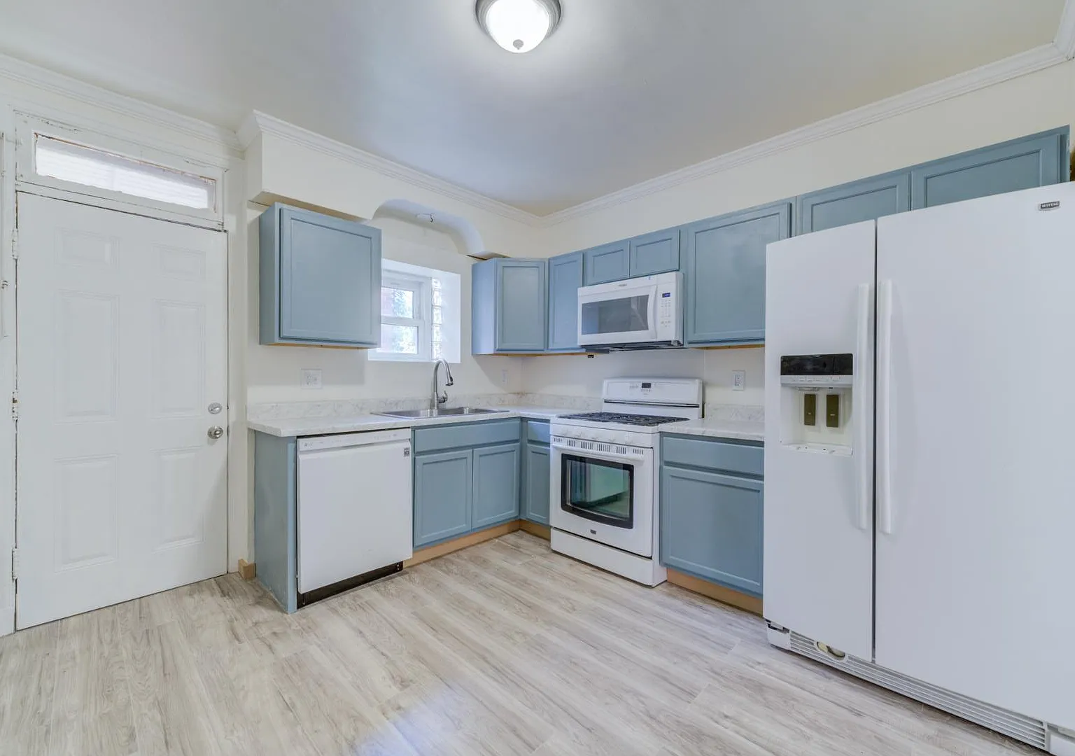 8721 Goodfellow Blvd — Photo 2