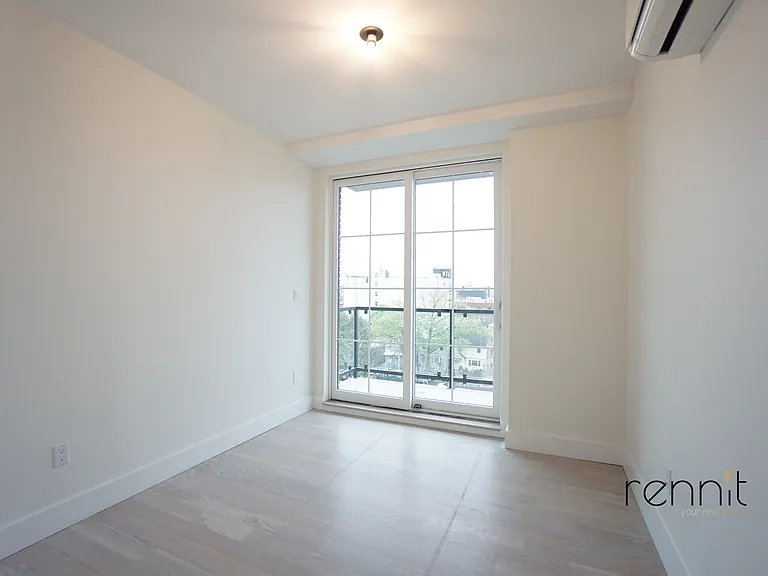 937 Rogers Ave #5R — Photo 14