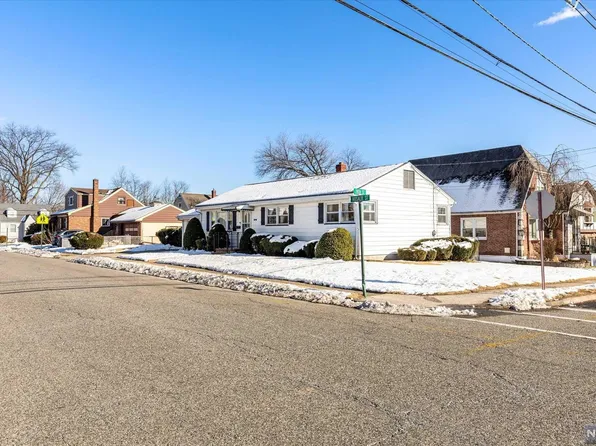 28-06 Rosalie St, Fair Lawn, NJ 07410