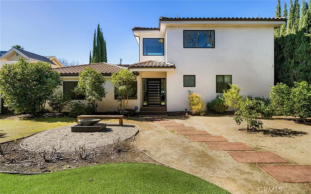5 bed, 5.5 bath, 3505 sqft, $13,000 — Photo 3