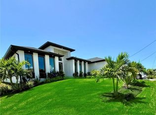 2628 SW 53rd Lane Cpe, Coral, FL 33914