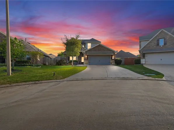 2621 Hailes Ct, College Station, TX 77845