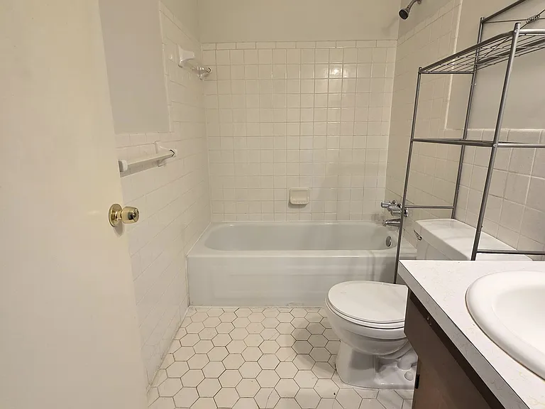 179 Treva Dr #5 — Photo 11