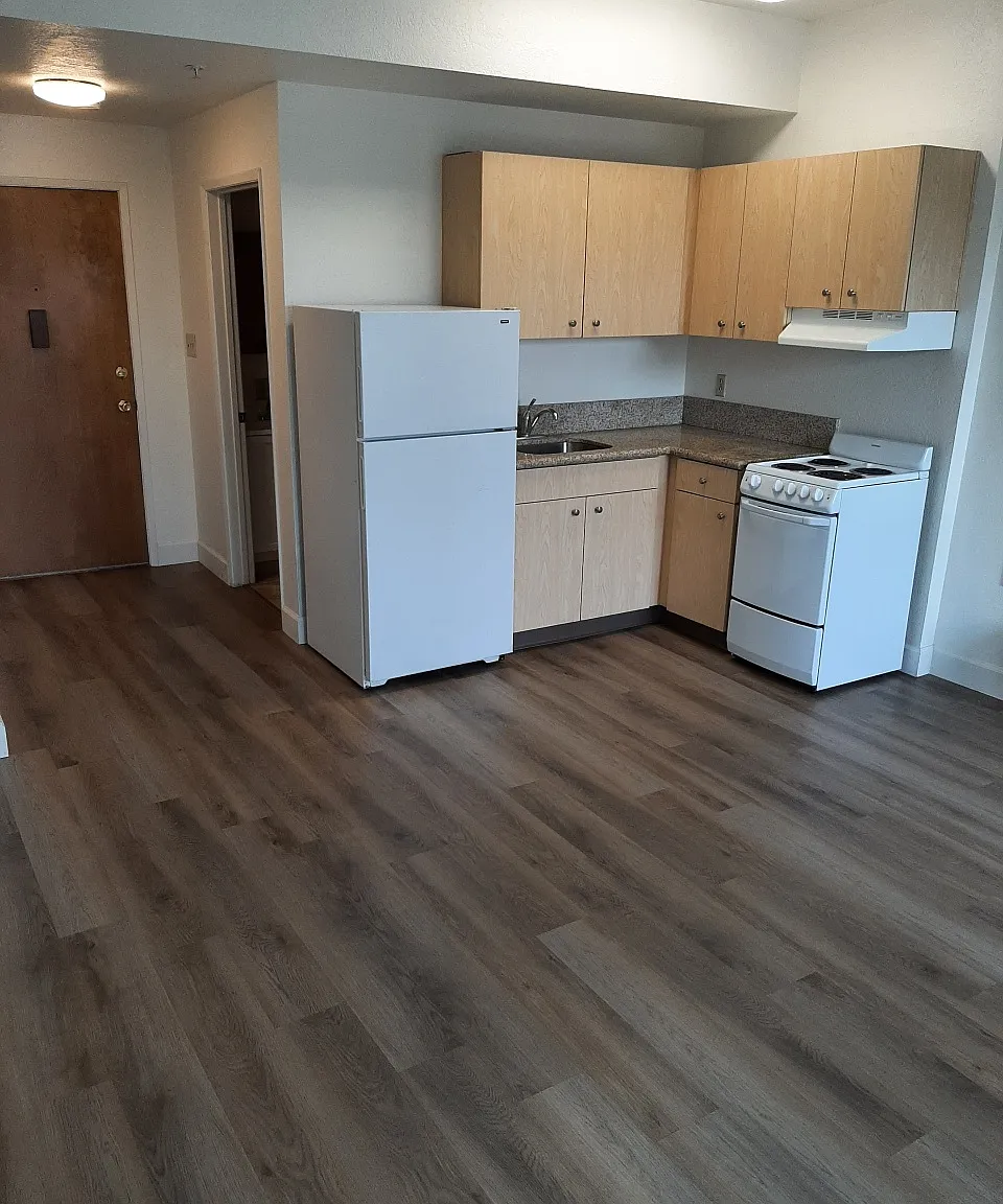 7397 Monterey Rd — Photo 2