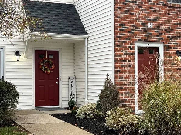 5 Beacon Park APT J, Buffalo, NY 14228