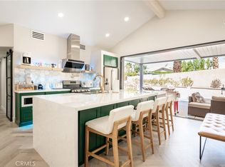 575 N Burton Way, Palm Springs, CA 92262