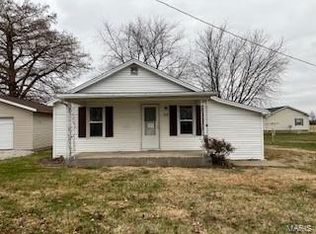 409 E Main St, Fieldon, IL 62031