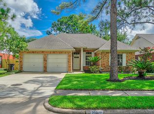 14819 Sun Harbor Dr, Houston, TX 77062