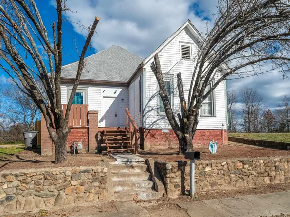 217 Plateau St, Hot Springs, AR 71901