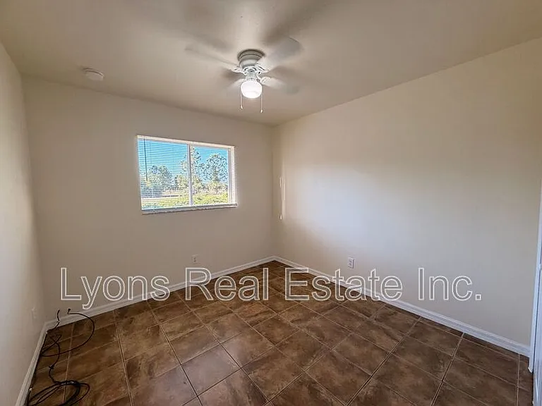 764 Gallo Ave S — Photo 22