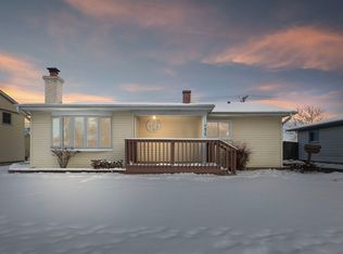 475 E Merle Ln, Wheeling, IL 60090