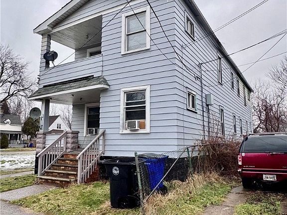 3rd image of 3893 E 57th St