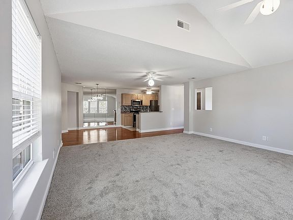 5th image of 4376 Crepe Myrtle Ct. #H