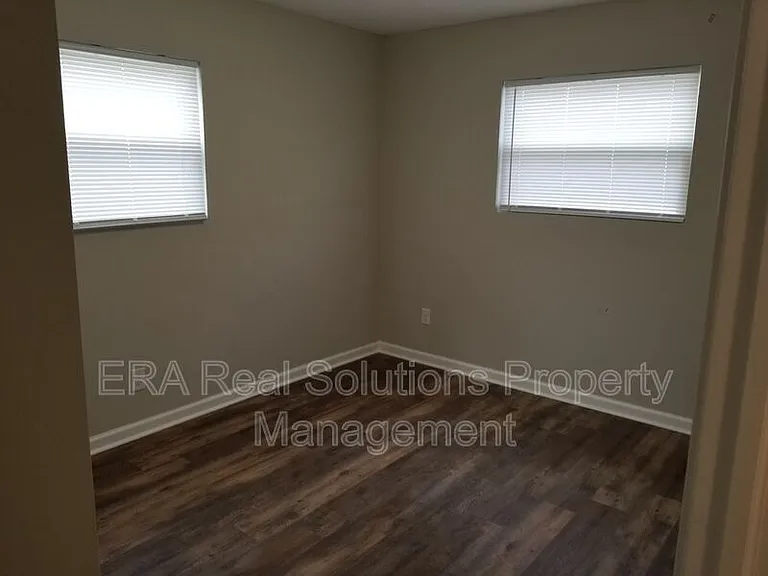 918 Rarig Ave #A — Photo 8