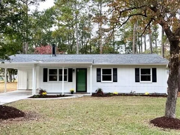 201 Loma Linda Drive, Cape Carteret, NC 28584