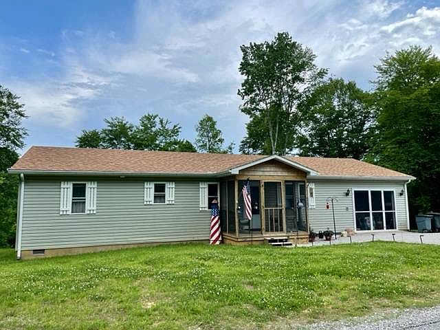 1st image of 271 Dogwood Ln