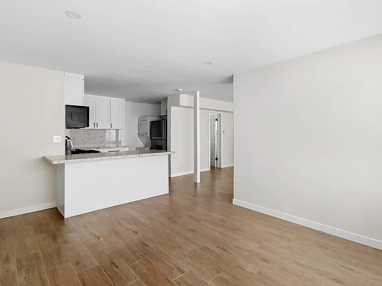 4115 Crest Dr #4115 — Photo 5