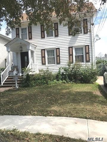1st image of 160-15 98th St