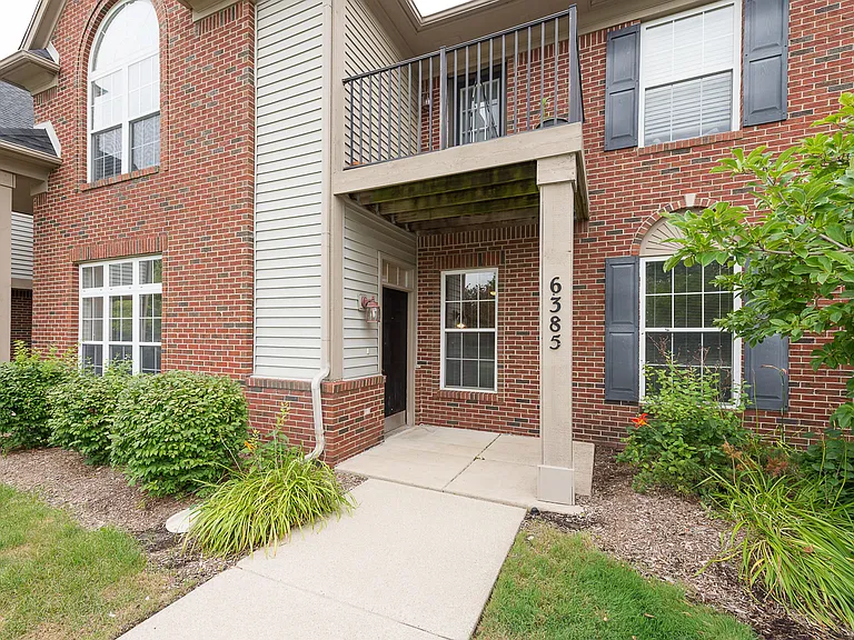6385 Conifer Dr — Photo 2