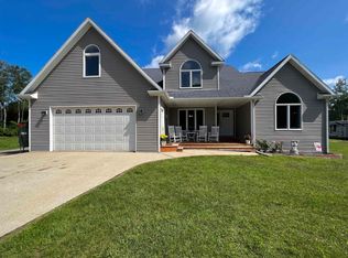 1263 E Curtis Rd, Hope, MI 48628