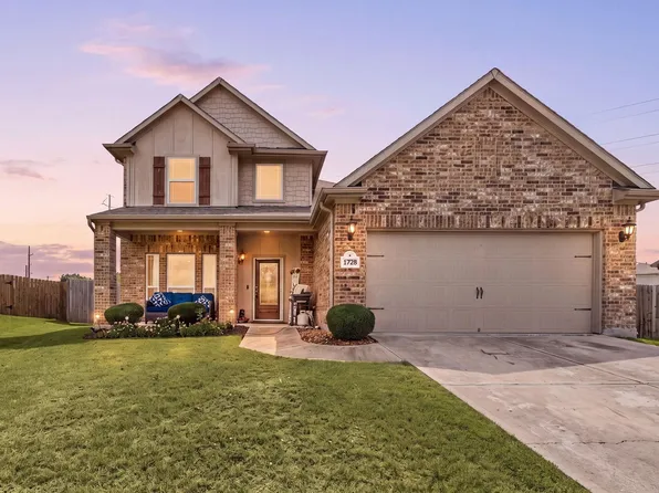 1728 Wandering Hills Rd, Conroe, TX 77304