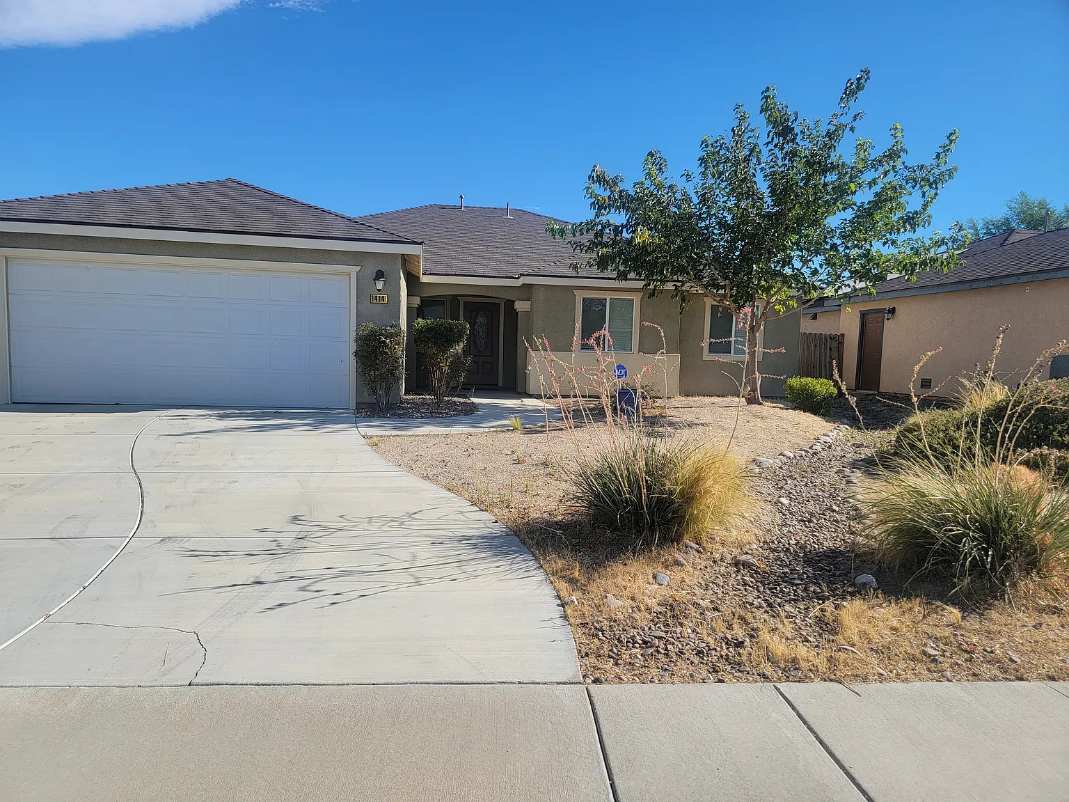 4 bed, 1595 sqft, $2,350 — Photo 1