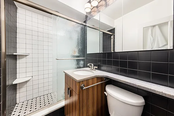 Rented by Compass | media 15