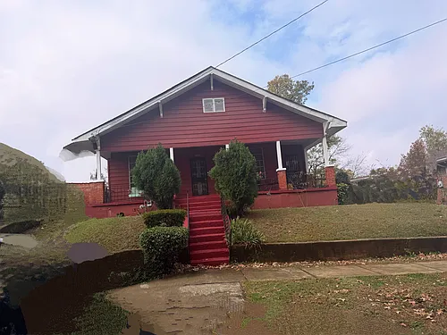 1120 Center St N Photo 1