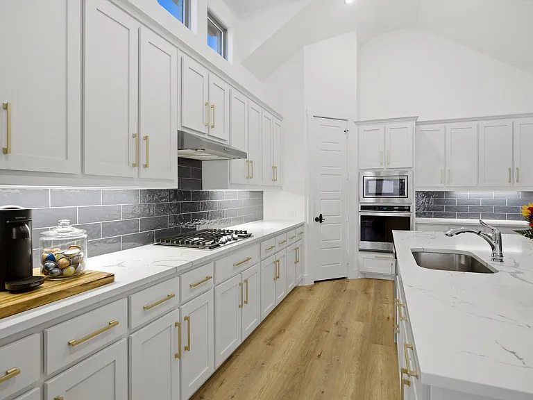 6033 Strada Cv — Photo 11