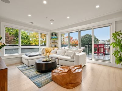 53 F St #5, Boston, MA, 02127