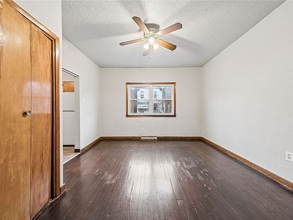 4th image of 620 Broadway Ave