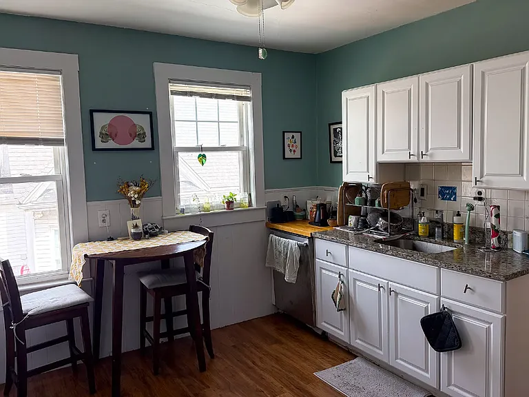 46 Fairbanks St #3B — Photo 4