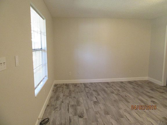 4th image of 8028 Stark Ave APT A