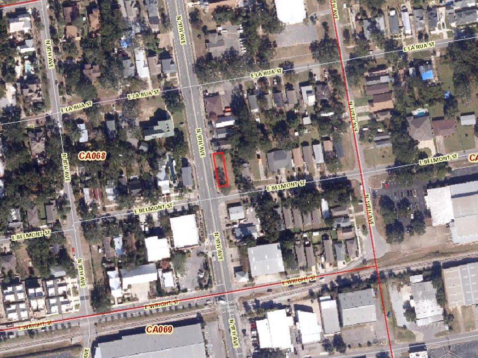 1st image of 900 E Belmont St