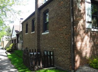 18001 Wildwood Ave, Lansing, IL 60438