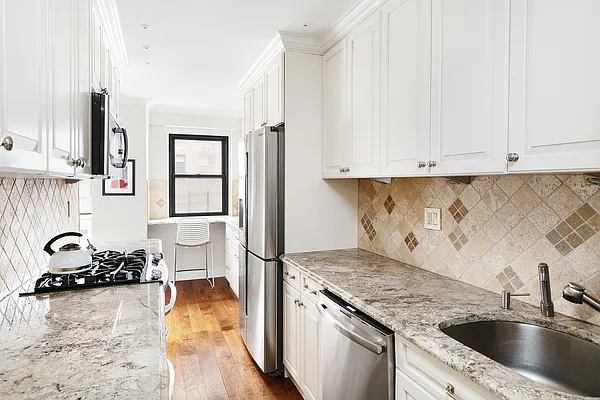 Sold by Compass | media 5
