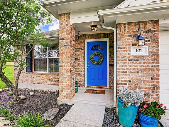 4th image of 101 Rocky Cove Ln