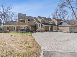101 Rippling Brook Way, Bernardsville Boro, NJ 07924