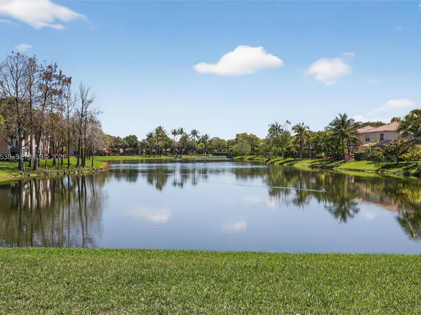 10790 NW 14th St APT 184, Plantation, FL 33322