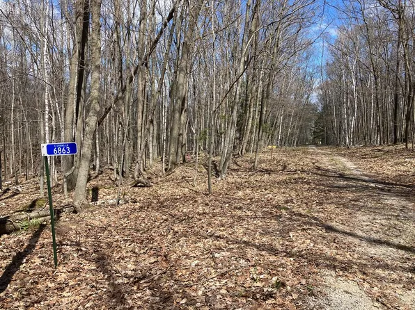 6863 E Spring Ln, Egg Harbor, WI 54209