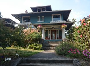 943 16th Ave E, Seattle, WA 98112