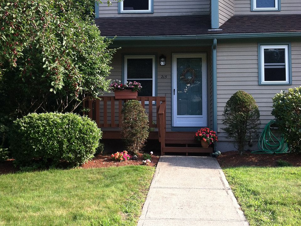 1st image of 215 Bayberry Hill Ln