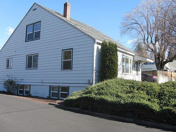 2nd image of 3207 Tieton Dr