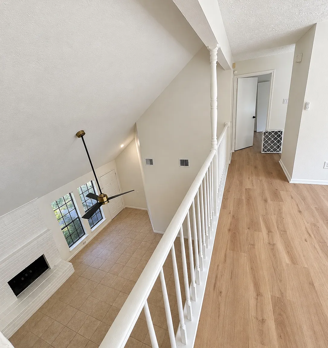 4 bed, 2.5 bath, 2178 sqft, $2,650 — Photo 2