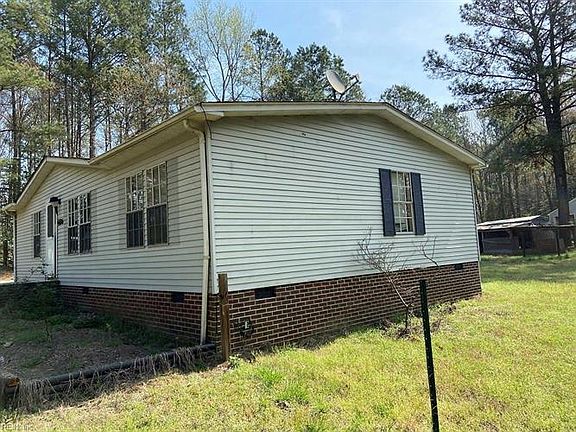 5th image of 4106 County Ln