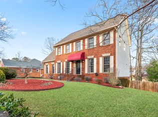 171 Shore Dr, Suwanee, GA 30024