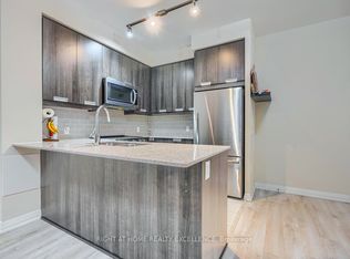 65 Watergarden Dr #201, Mississauga, ON L5R 0G9