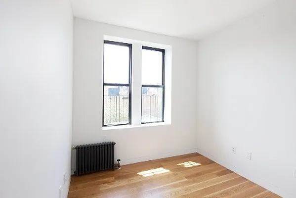 Rented by City Connections Realty | media 20