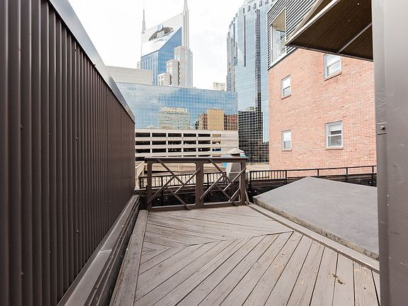 4th image of 305 Church St APT 306