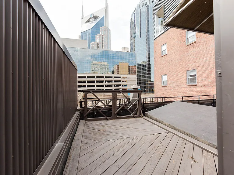305 Church St #306 — Photo 4